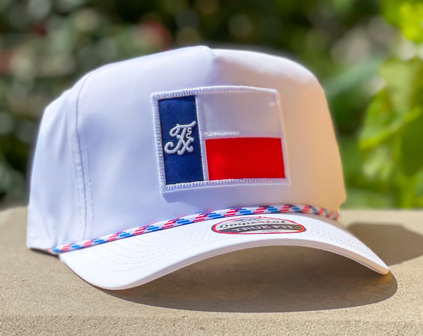 “The Lone Star” Performance Rope Hat (White with Light Blue & Red)